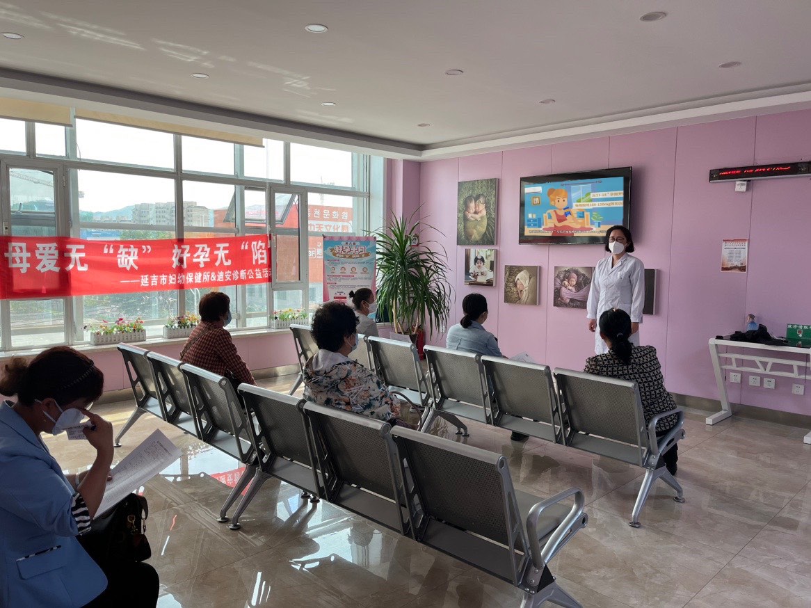 ����2121�Ƿ�-�Ӽ����ױ�����-�и�ѧУ������������������.jpg